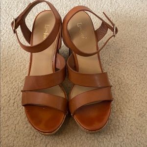 brown wedges